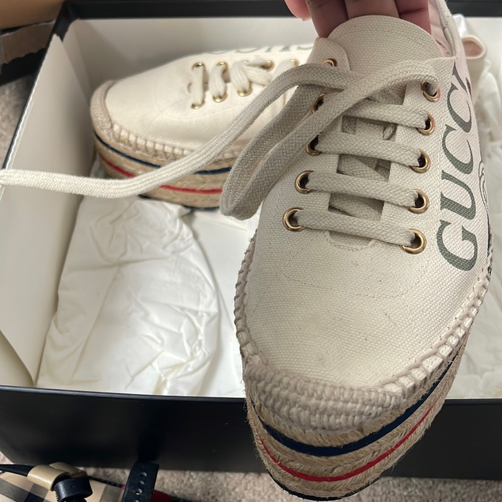 Gucci loafers. Worn a few times. In great condition